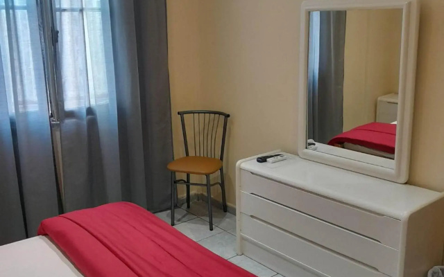 Ikaros Hotel