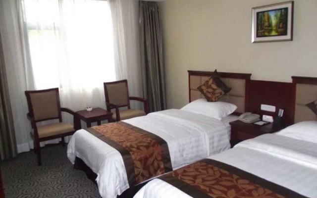 vienna hotel (HuaZhong Agricultural University in South Lake Store)