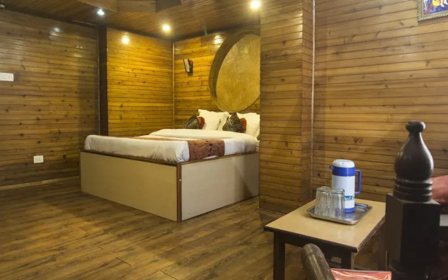 OYO 3303 Hotel Broadway Annexe