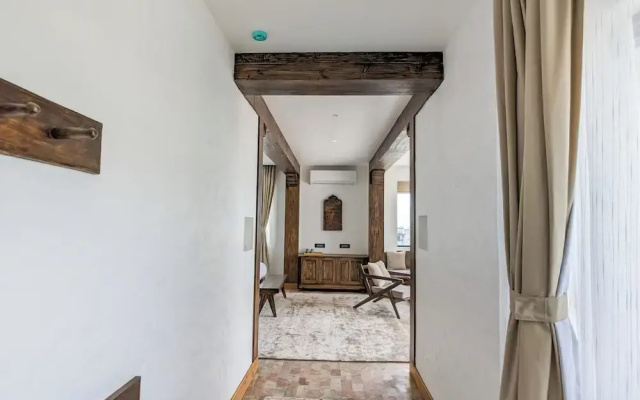 Uma Residence & Suites