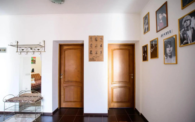 Art-House