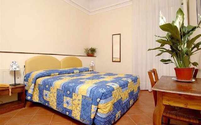 Hotel Ferdinando II De Medici комната для гостей