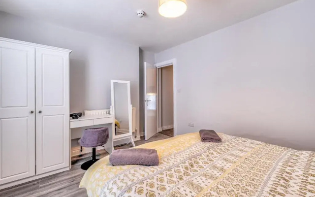 APARTMENT 2 and 4 - PORTRUSH MARINE APARTMENTS
