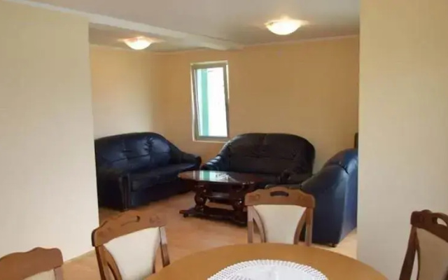 Arena Guesthouse