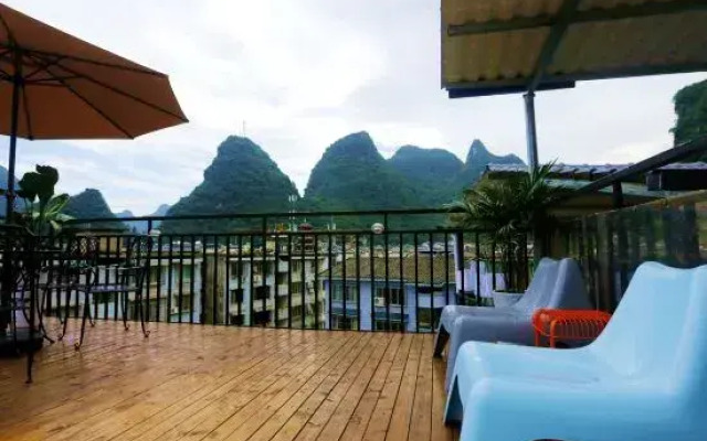Langqing Residence Sky Garden Cat Café & Scenic View Inn (Yangshuo West Street Branch