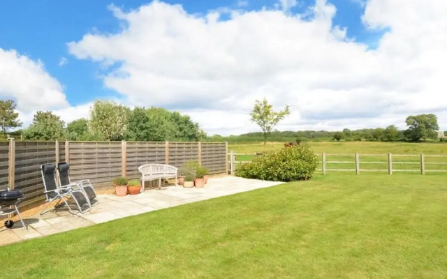 Beautiful Holiday Home in Larling With Garden