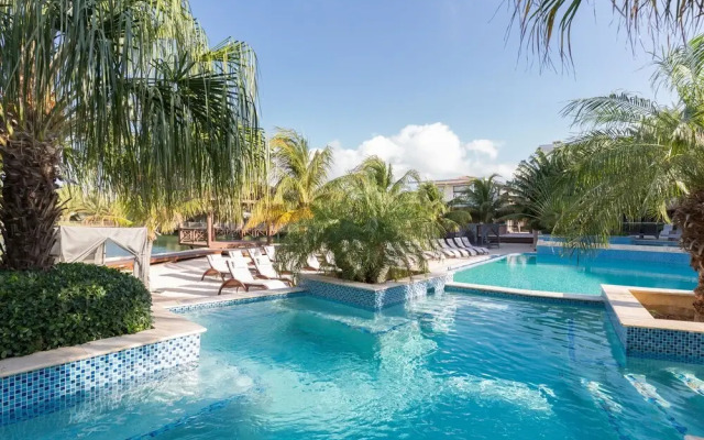 Modern Apartment in Willemstad near Sea Beach