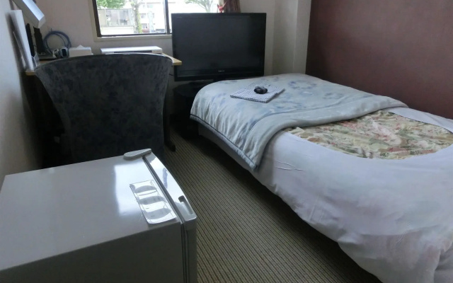 Biz Hotel Shiojiri Ekimae