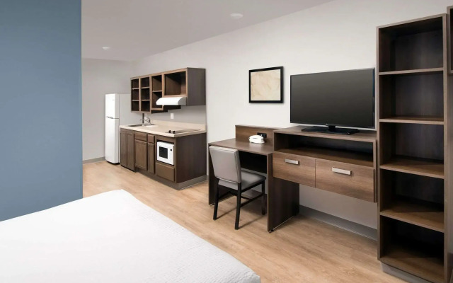 WoodSpring Suites Toledo Maumee