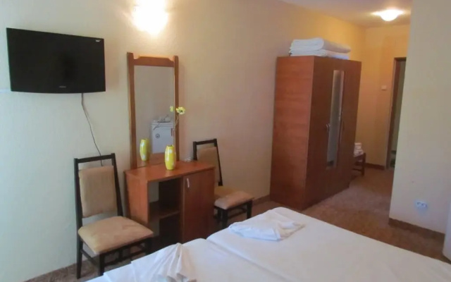 Hotel Ovicris Selena