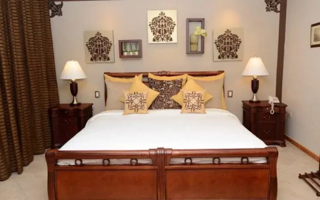 Hotel Ceibo Real