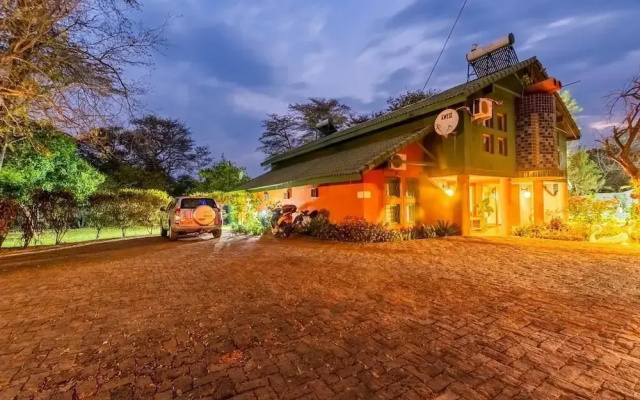 Avril Guest Lodge