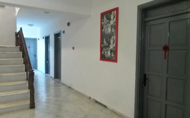 Ünlü Hotel