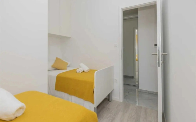 Tranquil Country Villa in Naklice