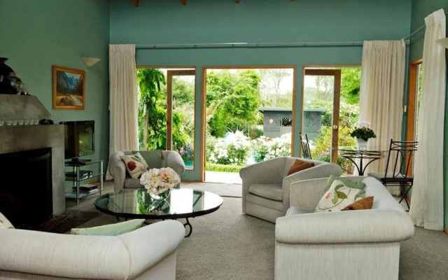 Ashfields Country Garden B&B