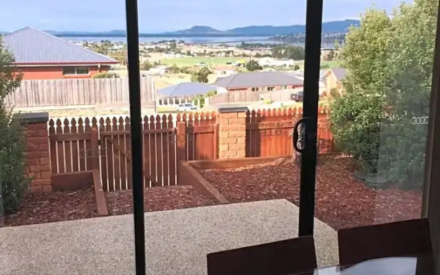 Panorama on Sorell B&B