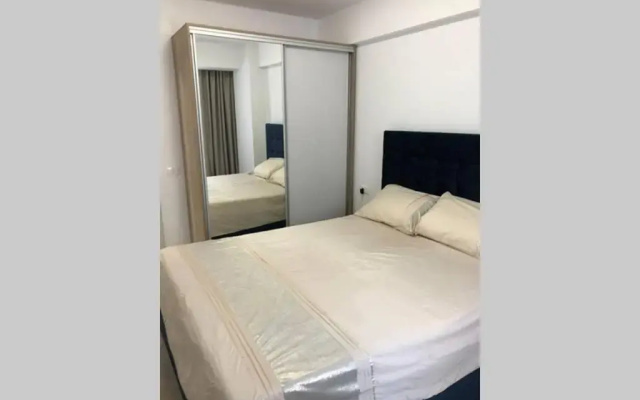 Waves Residence Apartment - beachfront -30m from the beach