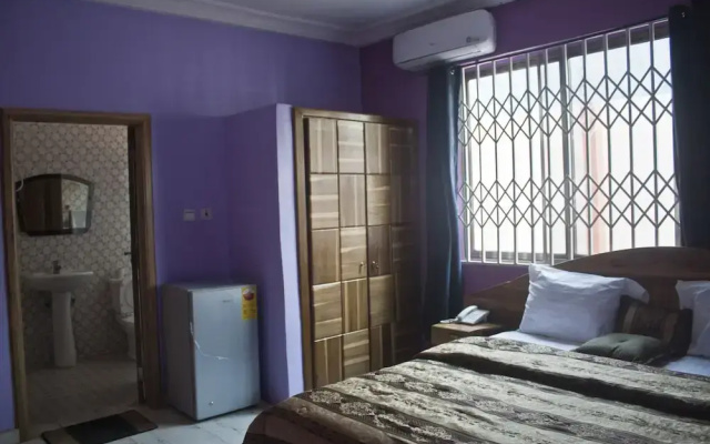 Peemarys Hotel