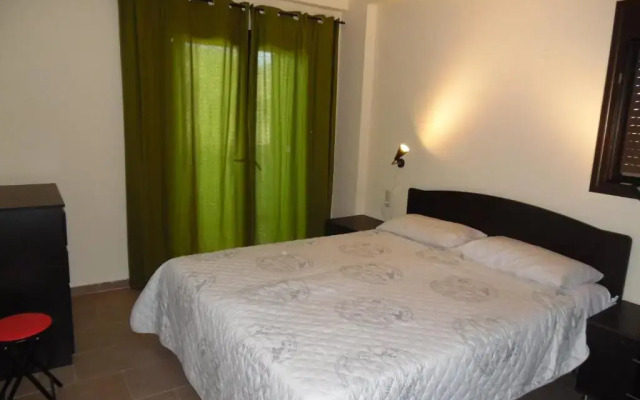 Artemis Appartments
