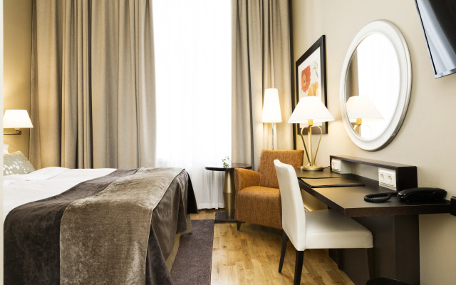 Elite Hotel Knaust