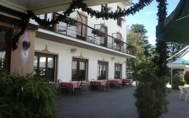 Albergo Del Cacciatore