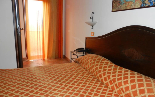 Hotel Piscina La Suite