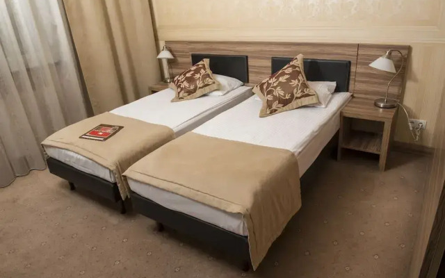 Hotel Iskierka Business & Spa
