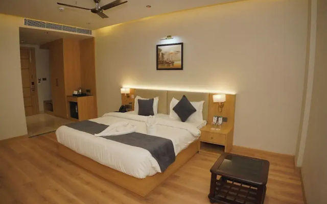 The Apline Hotel Aligarh