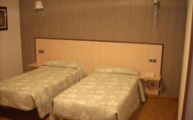 Hotel Corona de Castilla