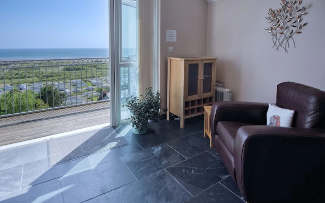 Manor View - 1 Bedroom Apartment - Pendine
