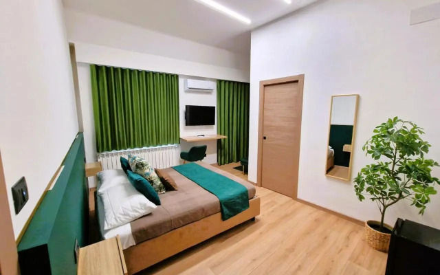 B&B One