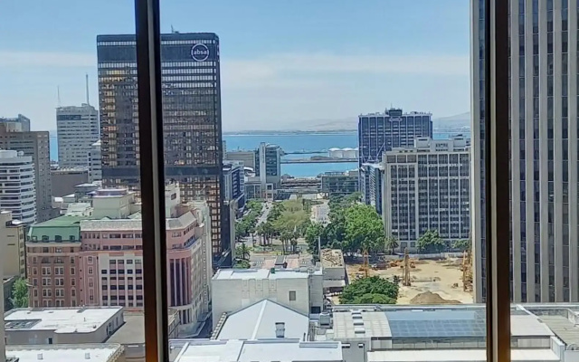 Modern, central, at 19th floor with amazing views