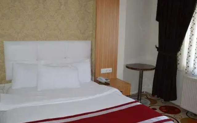 Hotel Dinc