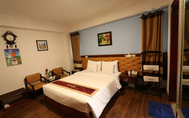 A25 Hotel - 44 Hang Bun
