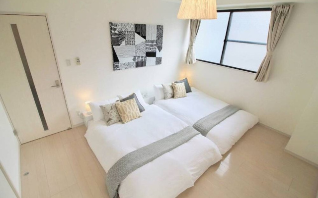 LUXES Hijiyama
