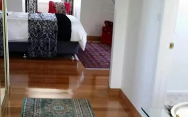 Applebay Guest House