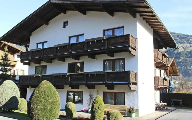 Beautiful Apartment in Ried im Zillertal With Mountain View
