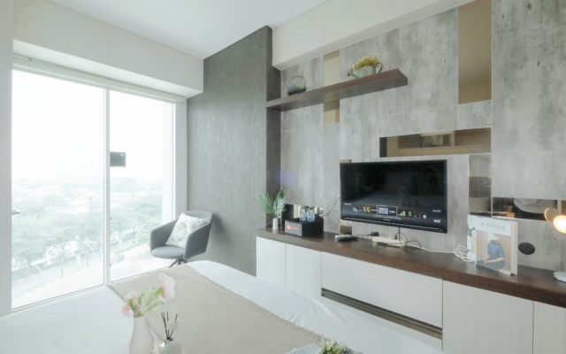 Cozy And Good Studio At Grand Kamala Lagoon Apartment