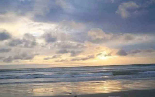 Sandy Paradise