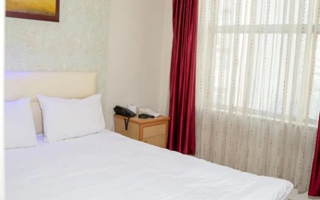 Gumus Otel