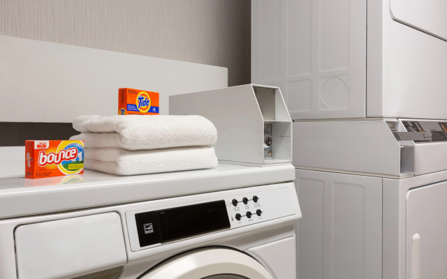 Holiday Inn Express Hotel & Suites Merced by IHG