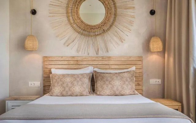 Diana Suites Deluxe Suite With Spa Bath