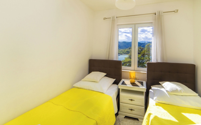 Apartment Karlo