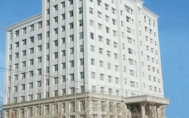 Qianyuan Jingyang (Eastern King) Hotel