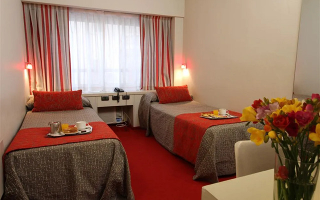 Hotel Victory