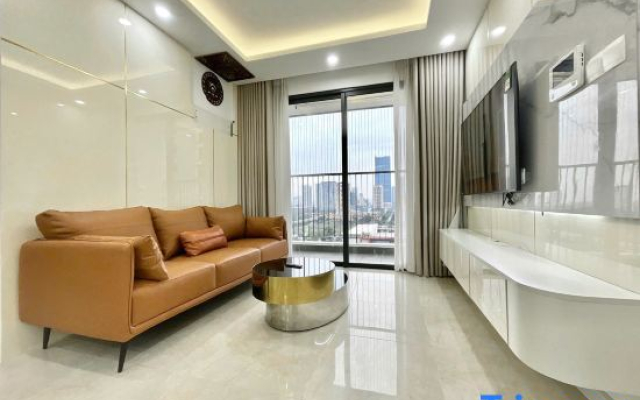 Luxury Serviced Apartment Vinhomes D’Capitale Hanoi  -  Jenny House