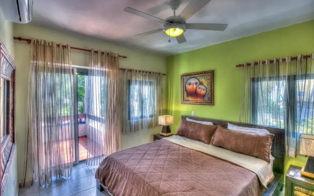 Dapper Beachfront 2 Bedroom Apartment - D201