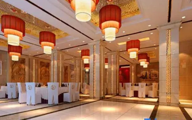 Shenqiu Yudong Hot Spring Hotel