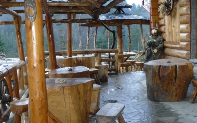 Complex Turistic Vanatorul - Bungalows