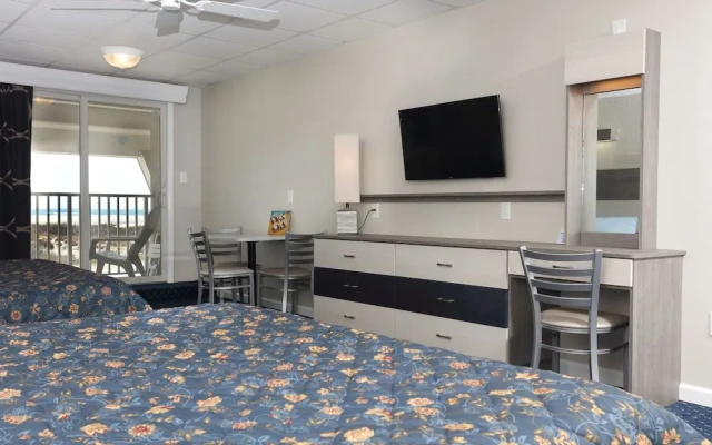 Adventurer Oceanfront Inn